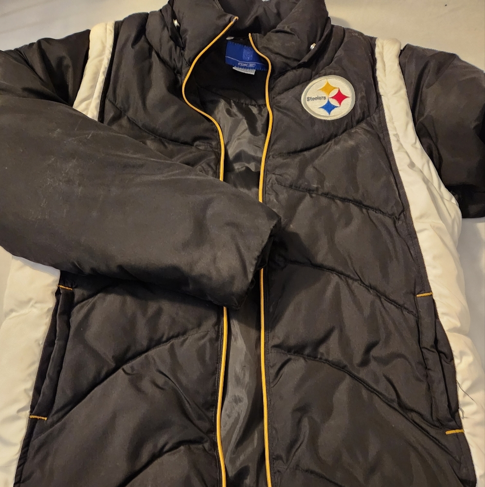 Medium Steelers Puffy Coat